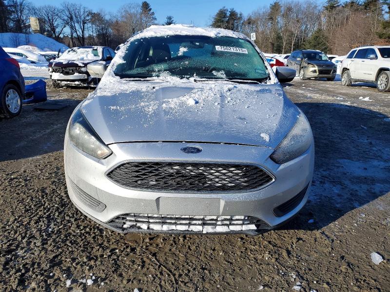 Photo 5 from auction – 2017 FORD FOCUS SE with VIN 1FADP3K28HL217096