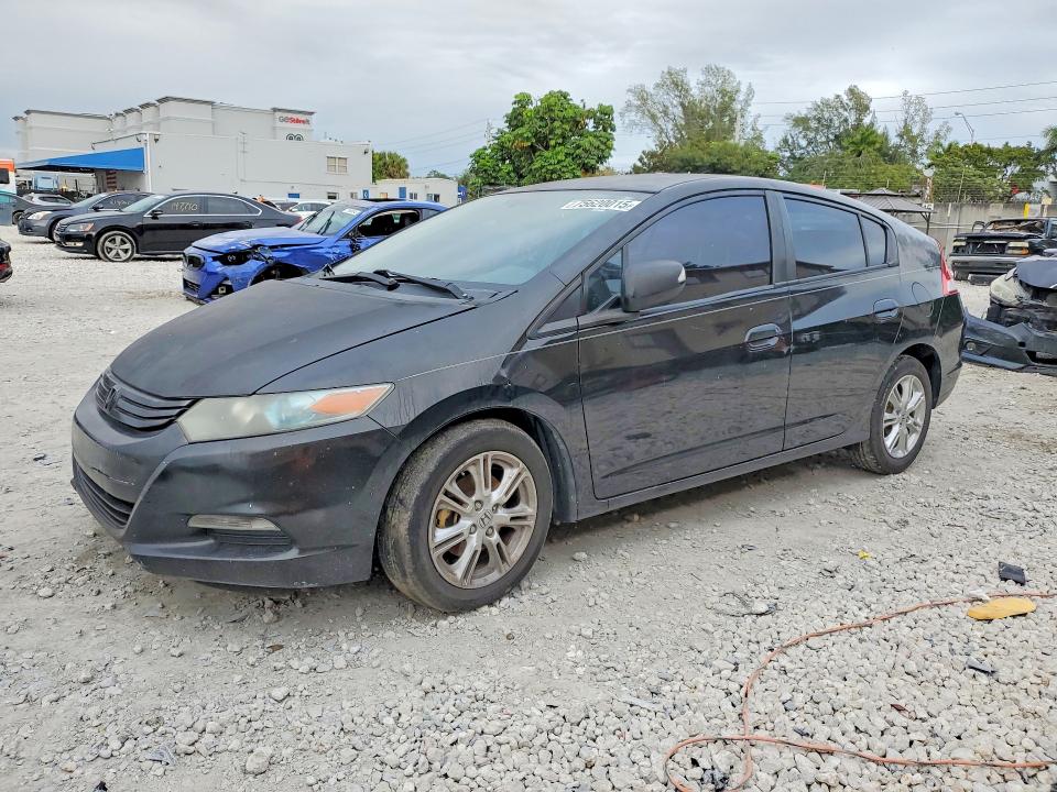 HONDA INSIGHT 2010 with VIN JHMZE2H7XAS039432 - Photo from auction
