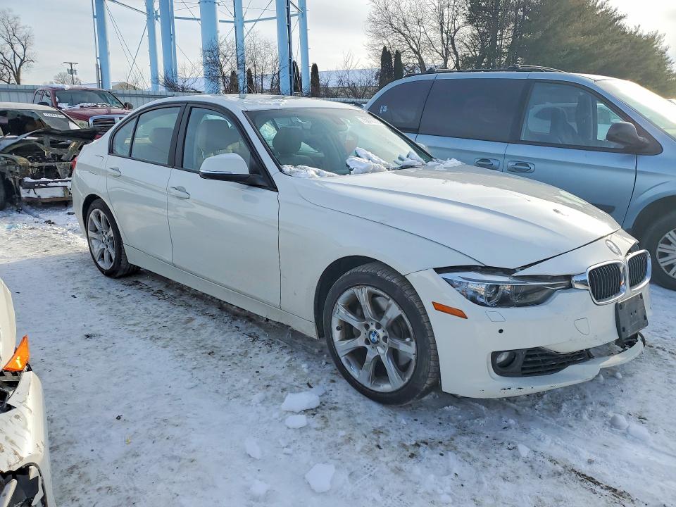 Photo 4 from auction – 2014 BMW 335 XI with VIN WBA3B9G54ENR91496