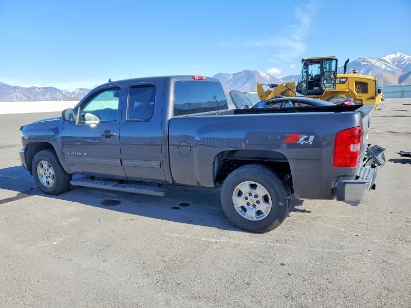 Photo 2 from auction – 2011 CHEVROLET SILVERADO with VIN 1GCRKSE30BZ324306