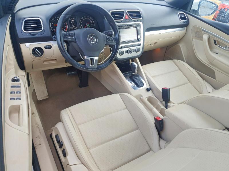 Photo 8 from auction – 2013 VOLKSWAGEN EOS KOMFOR with VIN WVWBW8AH6DV007411