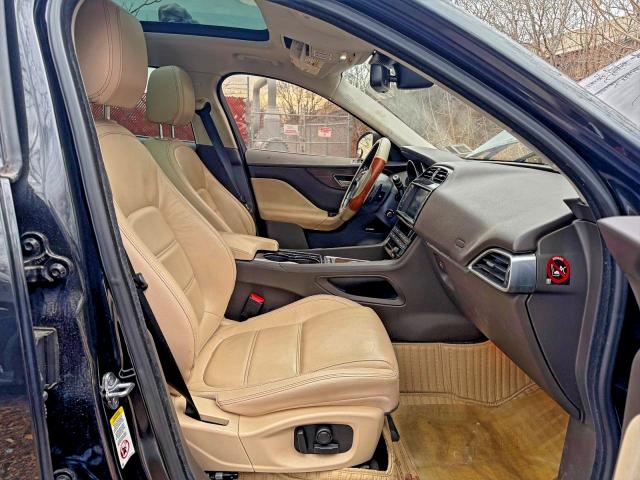 Photo 5 from auction – 2017 JAGUAR F-PACE PRE with VIN SADCK2BV1HA497436
