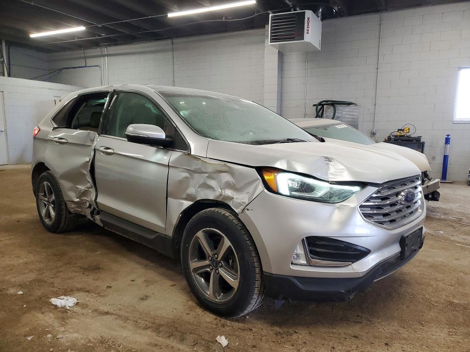 Photo 4 from auction – 2019 FORD EDGE SEL with VIN 2FMPK4J91KBB81989