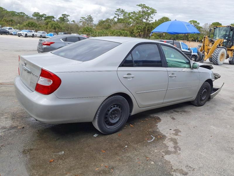 Photo 3 from auction – 2002 TOYOTA CAMRY LE with VIN 4T1BE32K62U053030