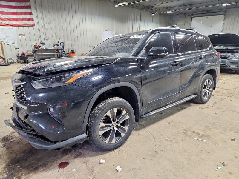 2022 TOYOTA HIGHLANDER - Търг №98142595