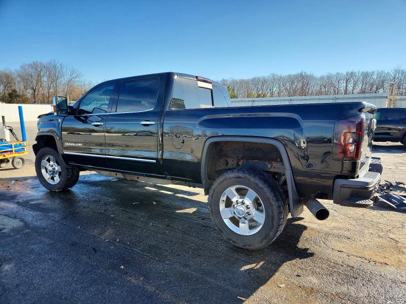 Photo 2 from auction – 2018 GMC SIERRA with VIN 1GT12UEY6JF192396