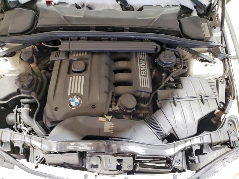 Photo 11 from auction – 2013 BMW 128 I with VIN WBAUP9C58DVS94701