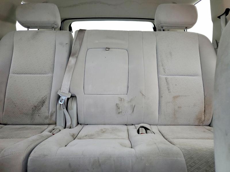 Photo 10 from auction – 2007 GMC YUKON with VIN 1GKFC13097J142407