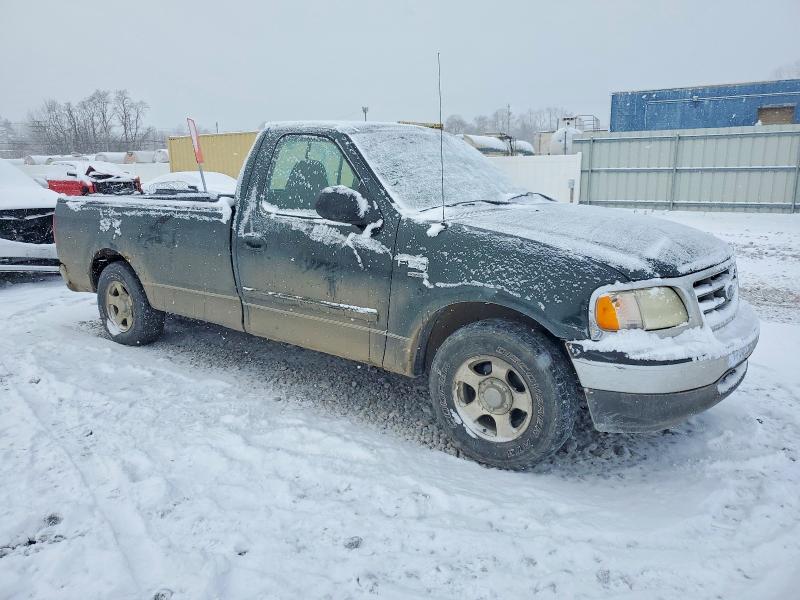 Photo 4 from auction – 2002 FORD F150 with VIN 2FTRF17W12CA22638