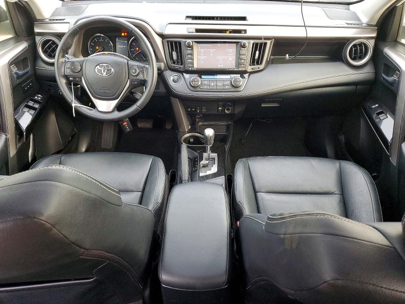 Photo 8 from auction – 2016 TOYOTA RAV4 LIMIT with VIN JTMDFREV9GD188903