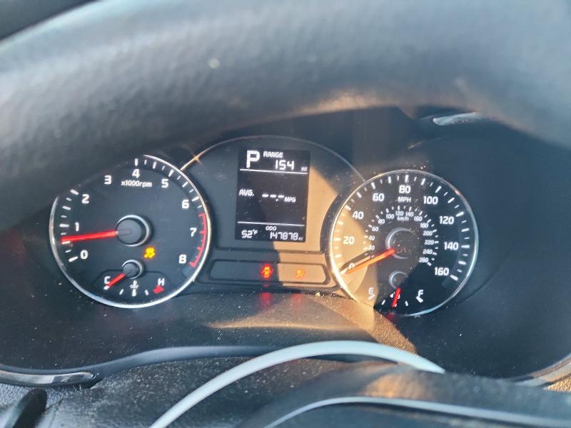 Фото 9 с аукциона – 2017 KIA FORTE с VIN 3KPFK4A7XHE061222