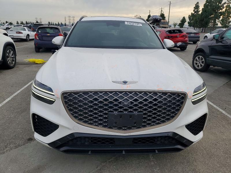 Photo 5 from auction – 2023 GENESIS GV70 with VIN KMUMADTB2PU101849