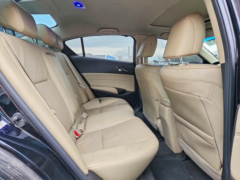 Photo 10 from auction – 2013 ACURA ILX 20 PRE with VIN 19VDE1F55DE019502