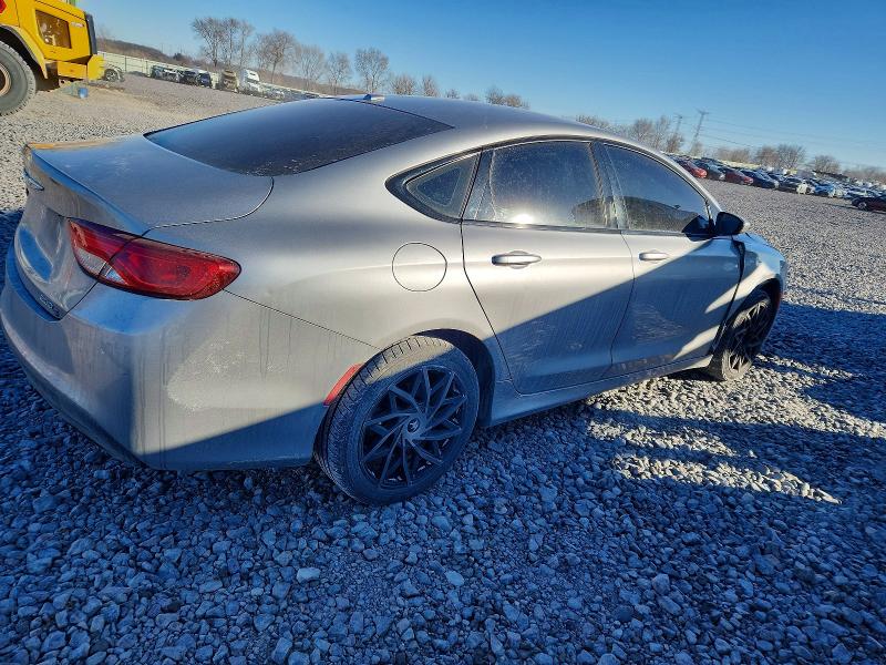 Photo 3 from auction – 2015 CHRYSLER 200 S with VIN 1C3CCCBBXFN754365