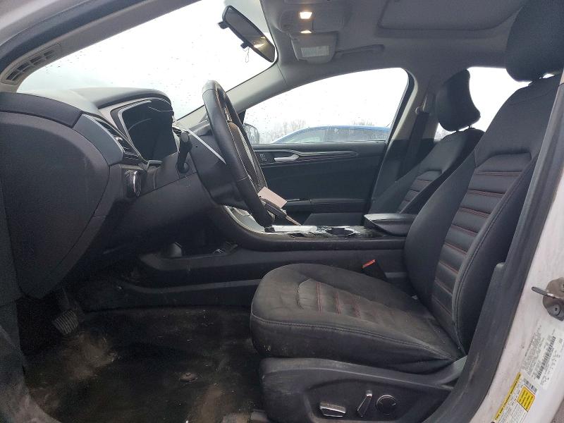 Photo 7 from auction – 2016 FORD FUSION SE with VIN 3FA6P0HD2GR401868