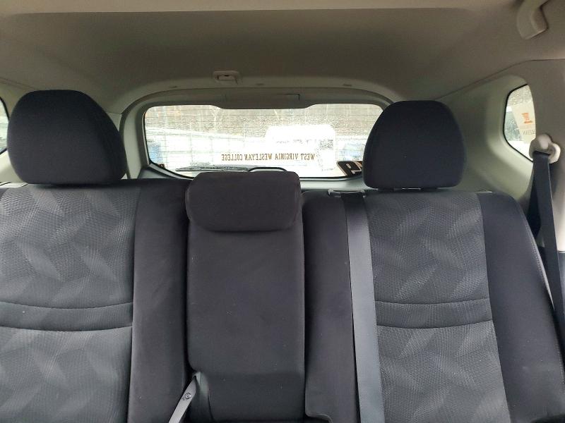 Photo 10 from auction – 2015 NISSAN ROGUE S with VIN 5N1AT2MV8FC800772