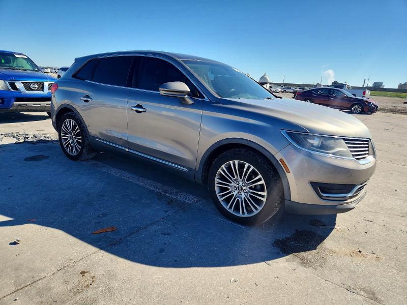 Photo 4 from auction – 2016 LINCOLN MKX with VIN 2LMTJ6LRXGBL46119