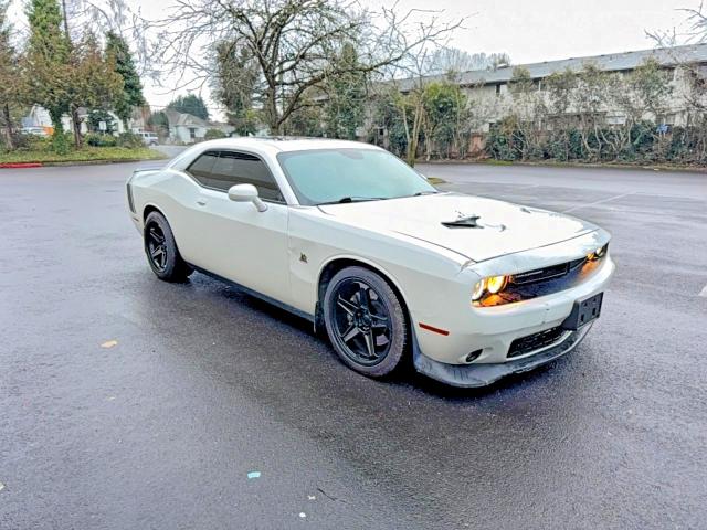 DODGE CHALLENGER 2016 with VIN 2C3CDZFJ0GH231805 - Photo from auction