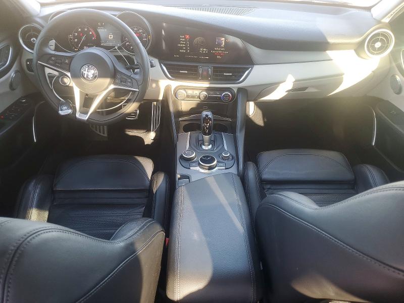 Photo 8 from auction – 2018 ALFA ROMEO GIULIA TI with VIN ZARFAECN4J7593971