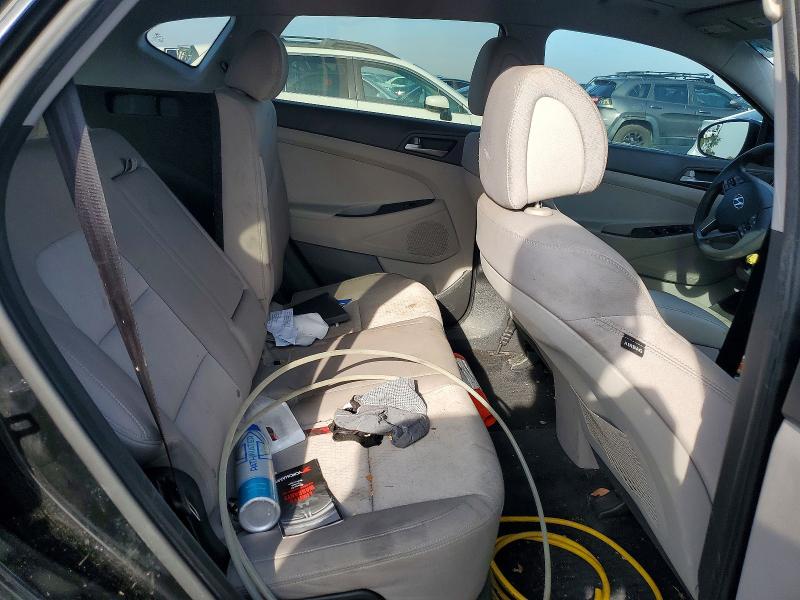 Photo 10 from auction – 2016 HYUNDAI TUCSON LIM with VIN KM8J3CA47GU250882