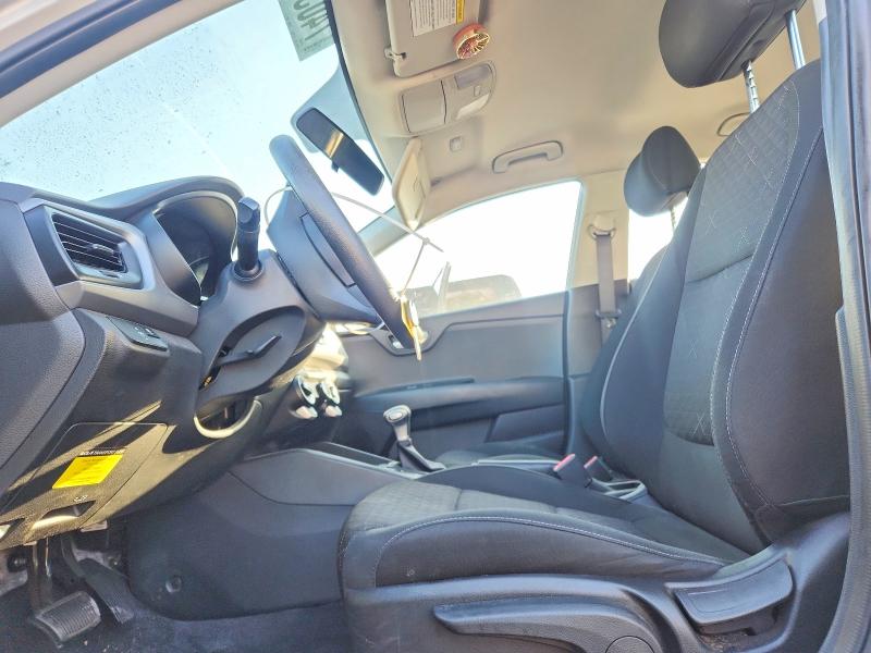 Photo 7 from auction – 2023 KIA RIO LX with VIN 3KPA24AD3PE618986