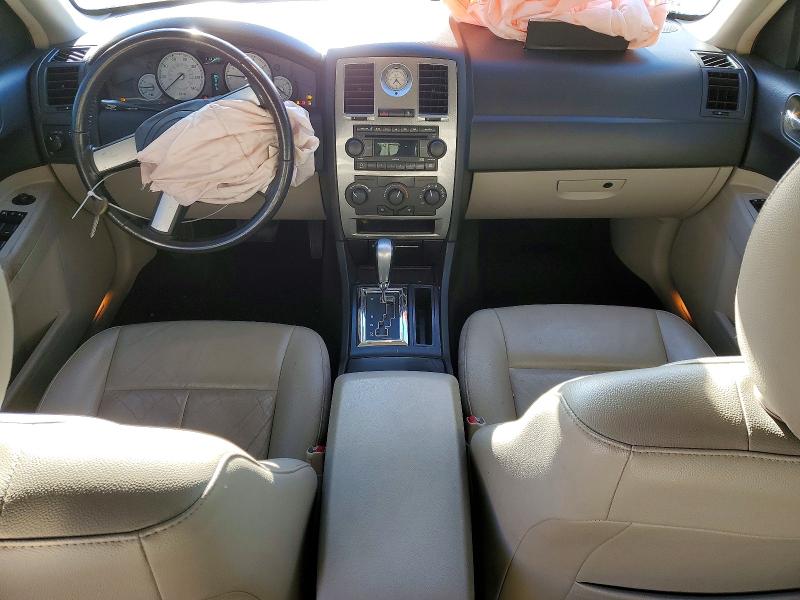 Photo 8 from auction – 2007 CHRYSLER 300 TOURIN with VIN 2C3KA53G87H629950