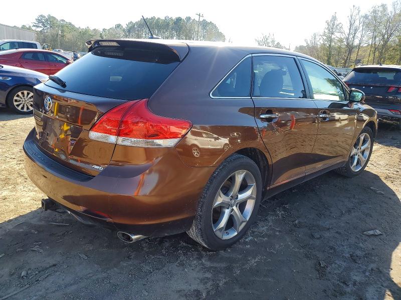 Photo 3 from auction – 2010 TOYOTA VENZA with VIN 4T3BK3BB0AU038991