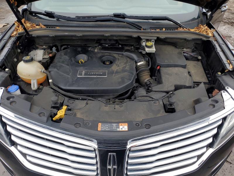 Photo 12 from auction – 2017 LINCOLN MKC PREMIE with VIN 5LMCJ1D94HUL54254