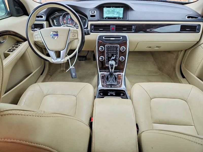 Photo 8 from auction – 2016 VOLVO XC70 with VIN YV4612NK5G1260084
