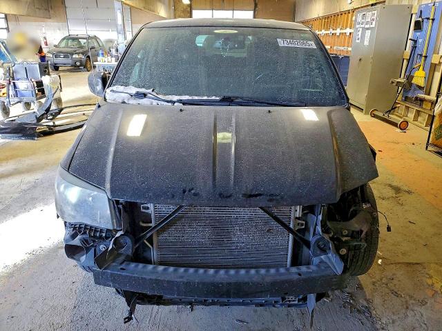 Photo 5 from auction – 2014 DODGE GRAND CARA with VIN 2C4RDGBGXER463498