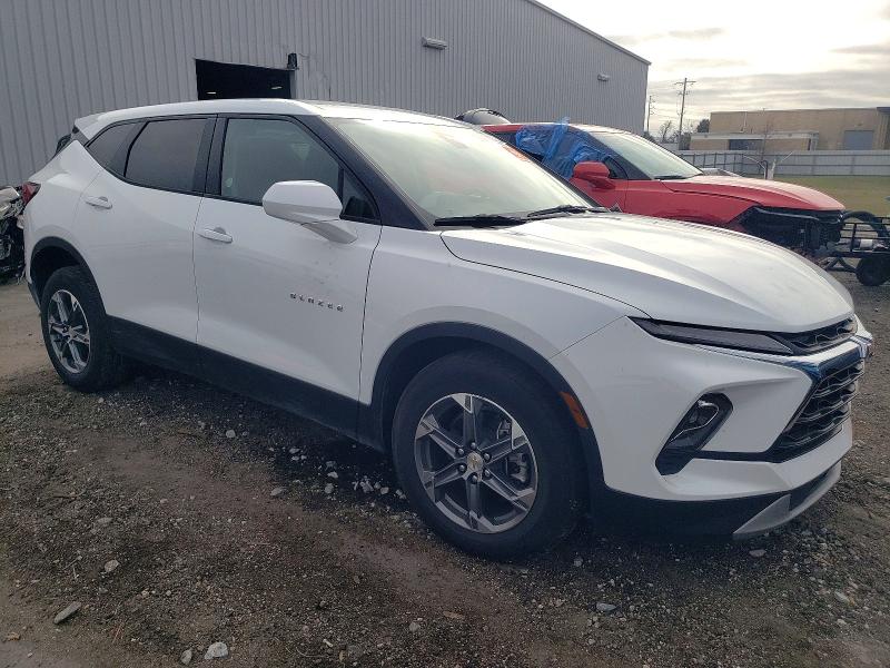 Photo 4 from auction – 2025 CHEVROLET BLAZER 2LT with VIN 3GNKBCR49SS245389