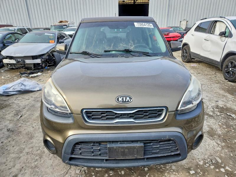 Photo 5 from auction – 2012 KIA SOUL + with VIN KNDJT2A67C7362610