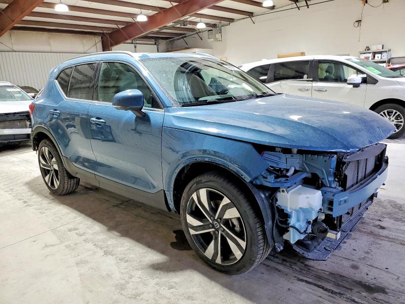 Снимка 4 от търг – 2025 VOLVO XC40 ULTRA с VIN YV4L12UF3S2555887