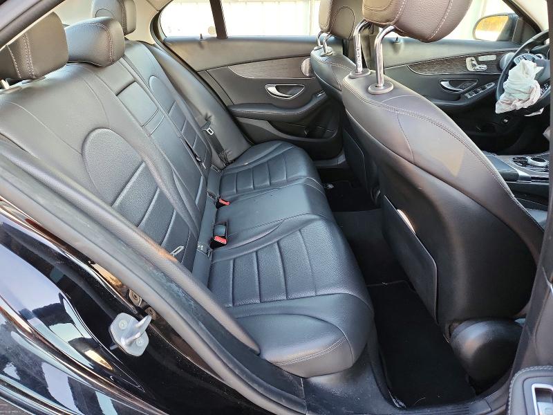 Photo 10 from auction – 2019 MERCEDES-BENZ C 300 with VIN 55SWF8DB2KU289484