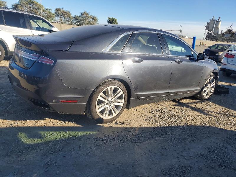 Photo 3 from auction – 2014 LINCOLN MKZ with VIN 3LN6L2LU5ER804616