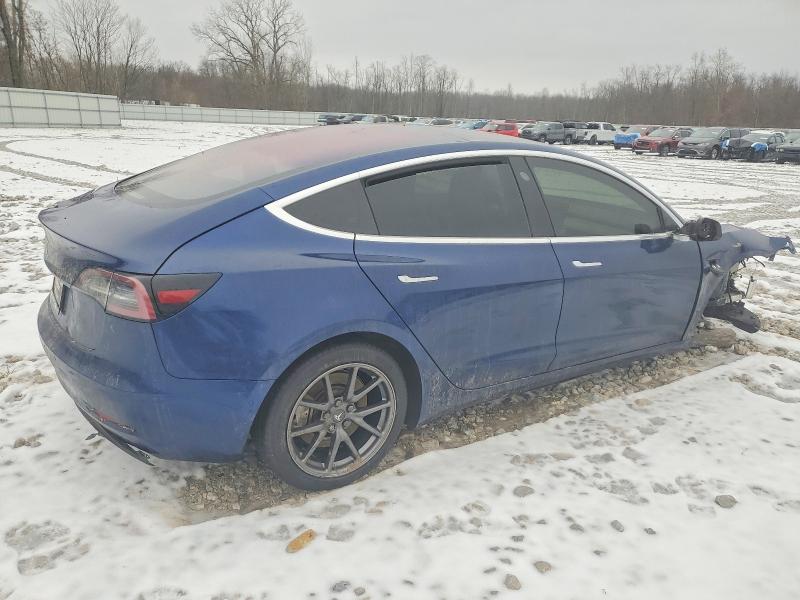 Photo 3 from auction – 2018 TESLA MODEL 3 with VIN 5YJ3E1EA5JF022617
