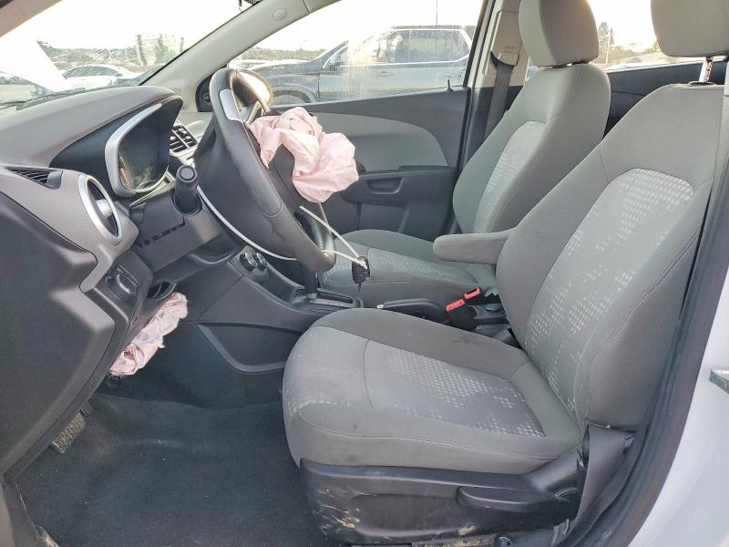 Photo 7 from auction – 2017 CHEVROLET SONIC with VIN 1G1JG6SH4H4159106
