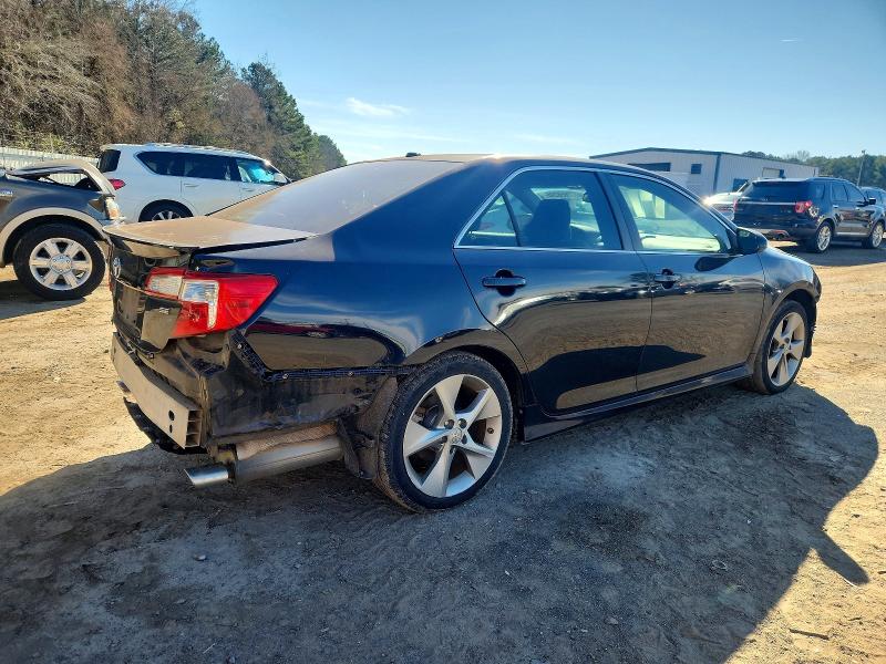 Photo 3 from auction – 2014 TOYOTA CAMRY SE with VIN 4T1BK1FKXEU024285