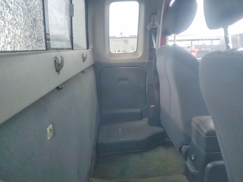 Фото 11 с аукциона – 2002 NISSAN FRONTIER K с VIN 1N6DD26S52C320083