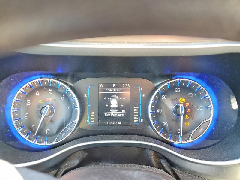 Photo 9 from auction – 2017 CHRYSLER PACIFICA with VIN 2C4RC1CG8HR525788