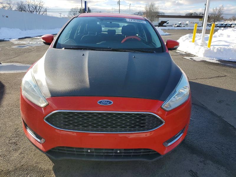 Photo 5 from auction – 2016 FORD FOCUS SE with VIN 1FADP3K29GL405172