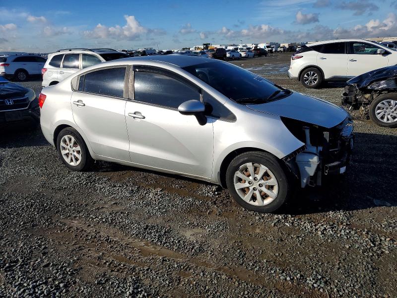 Photo 4 from auction – 2013 KIA RIO LX with VIN KNADM4A35D6284523