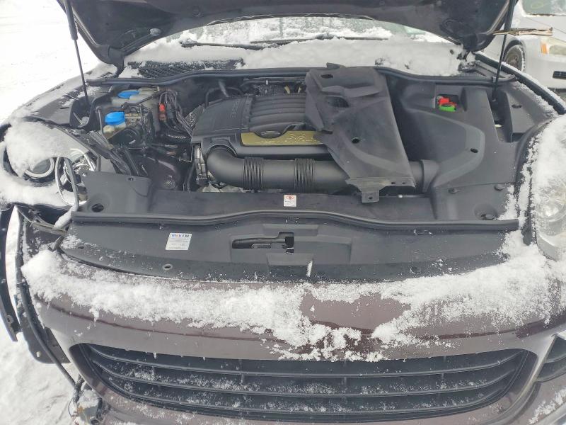 Photo 12 from auction – 2017 PORSCHE CAYENNE with VIN WP1AA2A22HKA85290