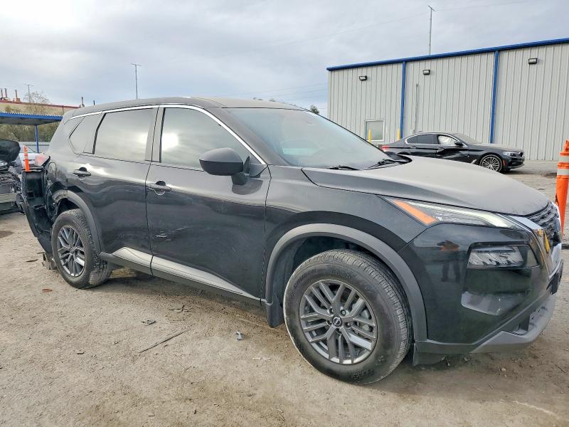 Photo 4 from auction – 2023 NISSAN ROGUE S with VIN 5N1BT3AA0PC814100