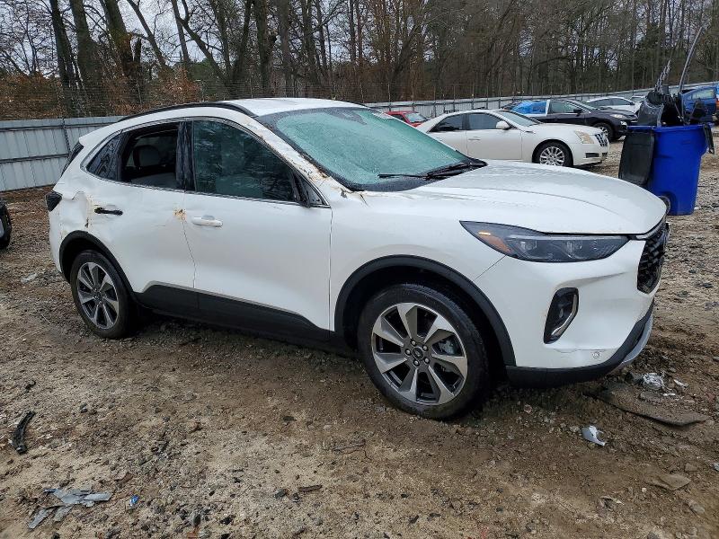 Photo 4 from auction – 2023 FORD ESCAPE PLA with VIN 1FMCU9JA7PUA65861