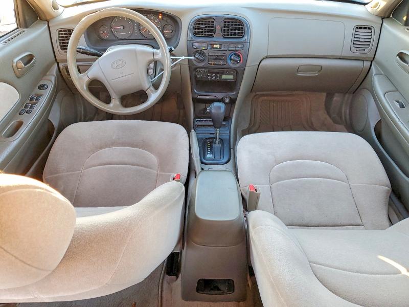 Photo 8 from auction – 2001 HYUNDAI SONATA GL with VIN KMHWF25S41A375542