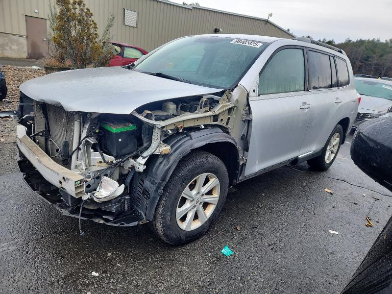 TOYOTA HIGHLANDER 2012 with VIN 5TDZK3EH2CS066259 - Photo from auction