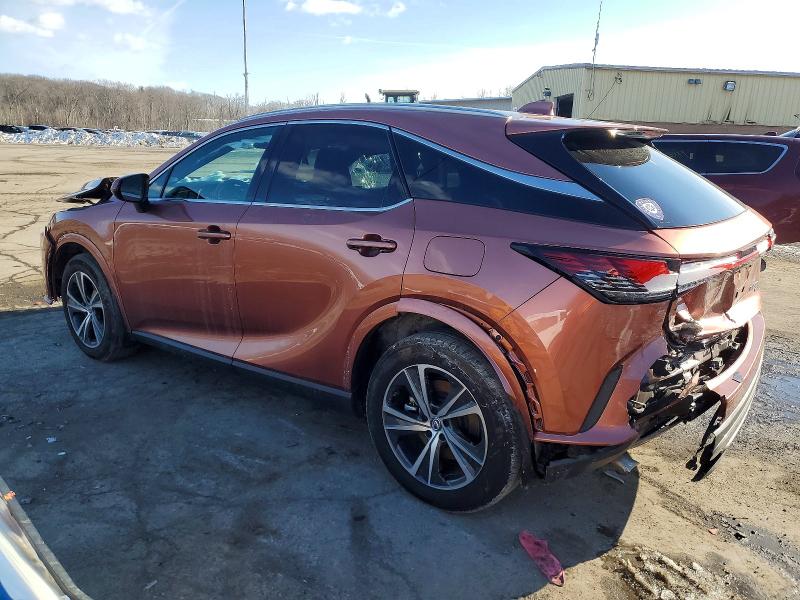 Photo 2 from auction – 2023 LEXUS RX with VIN 2T2BAMCA2PC010817