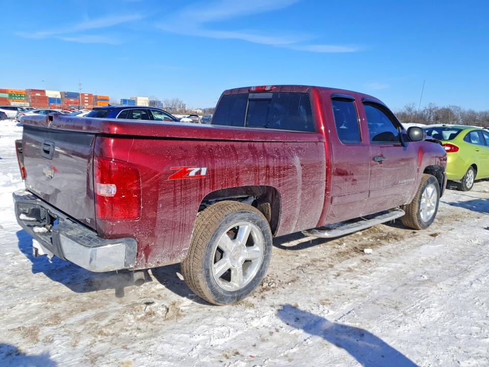 Photo 3 from auction – 2008 CHEVROLET SILVERADO with VIN 1GCEC19JX8Z324224