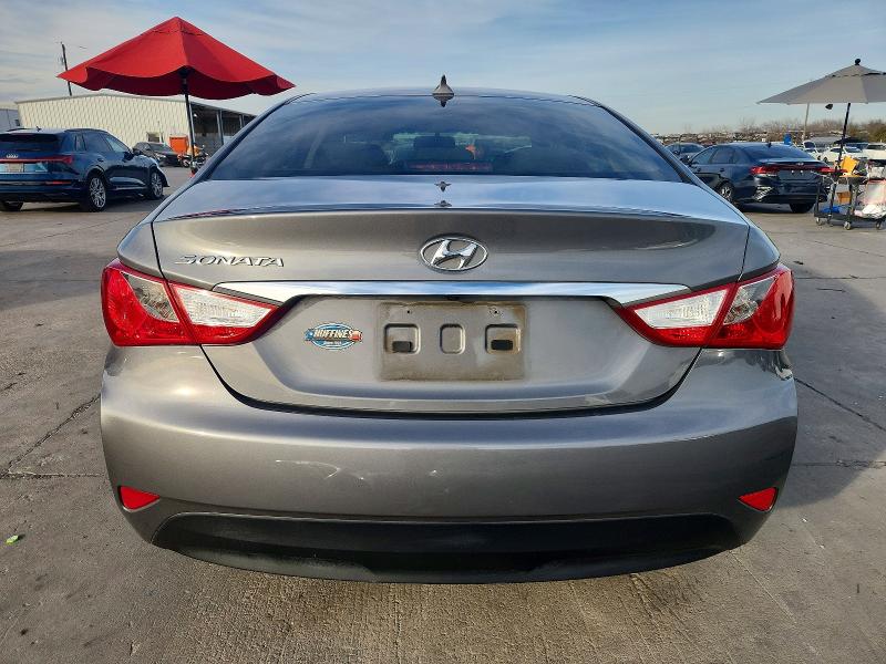Photo 6 from auction – 2014 HYUNDAI SONATA with VIN 5NPEB4AC4EH856928